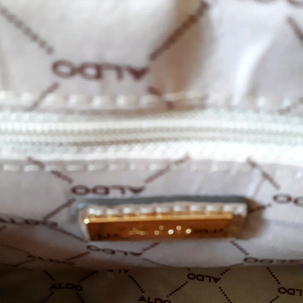 Crossbody bag